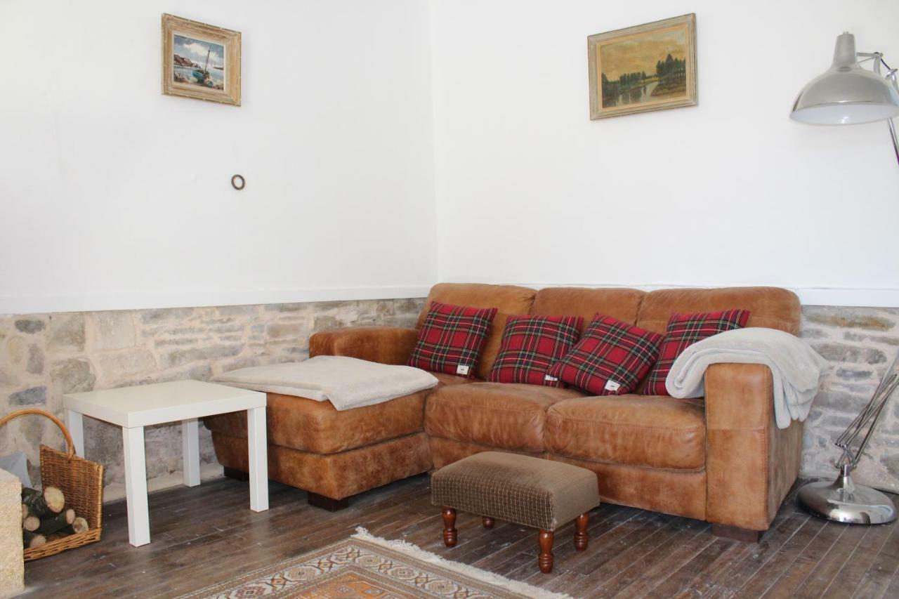 The Old Forge Apartman La Rouaudiere Kültér fotó